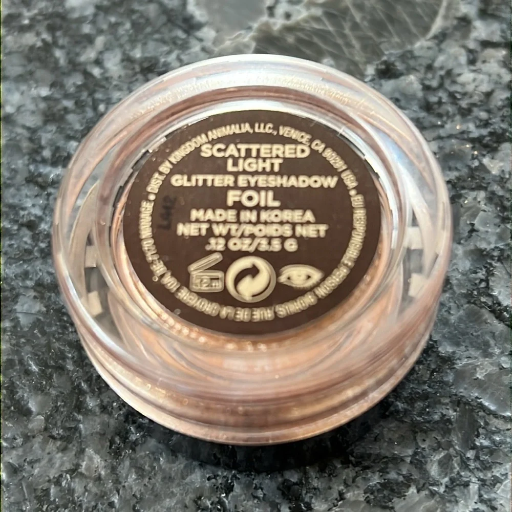 Hourglass Scattered Light Glitter Foil Eyeshadow in Pot - Full Size